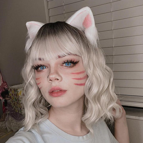 white-curly-wig